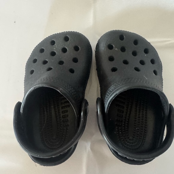 Baby Crocs - Picture 6 of 8